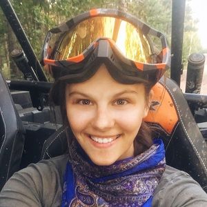 Meet your Posher, Kristina